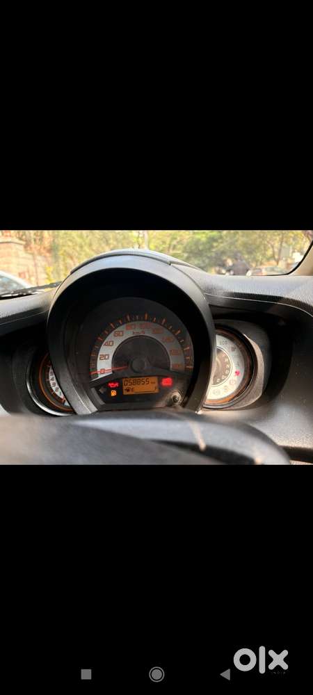 Honda Brio V Automatic, 2014, Petrol