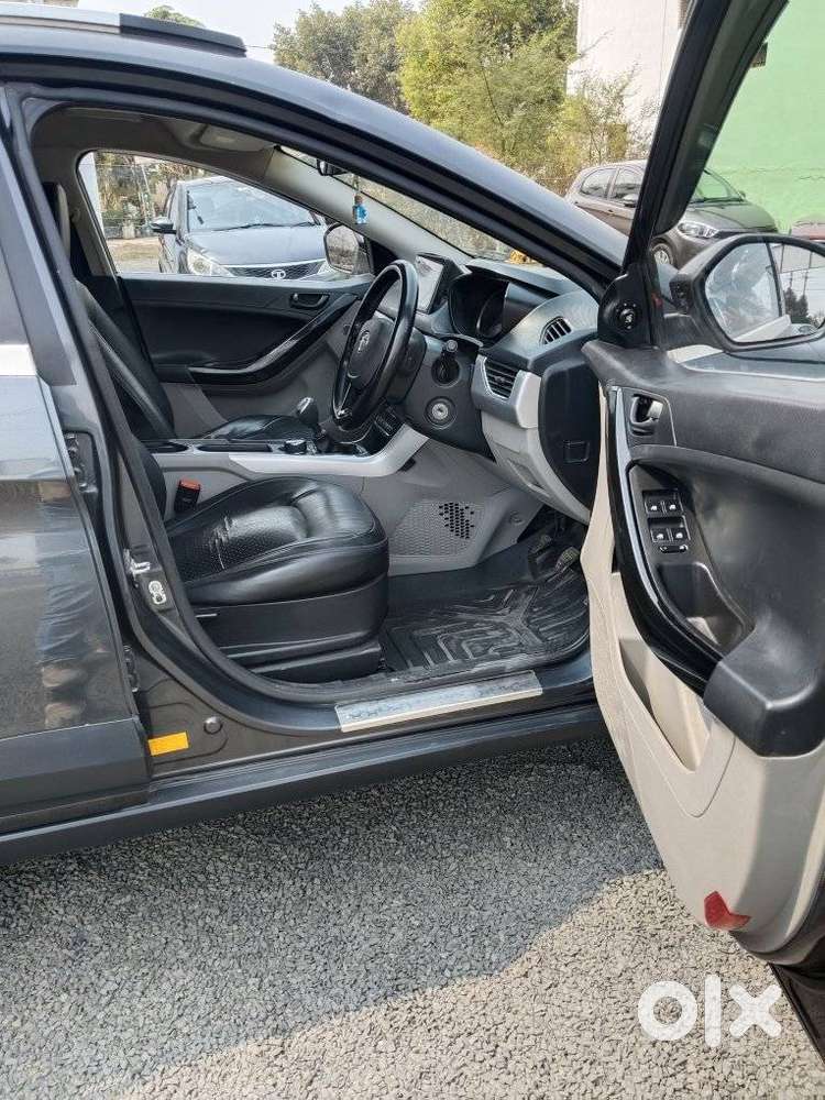 Tata Nexon 1.5 Revotorq Xt, 2018, Diesel