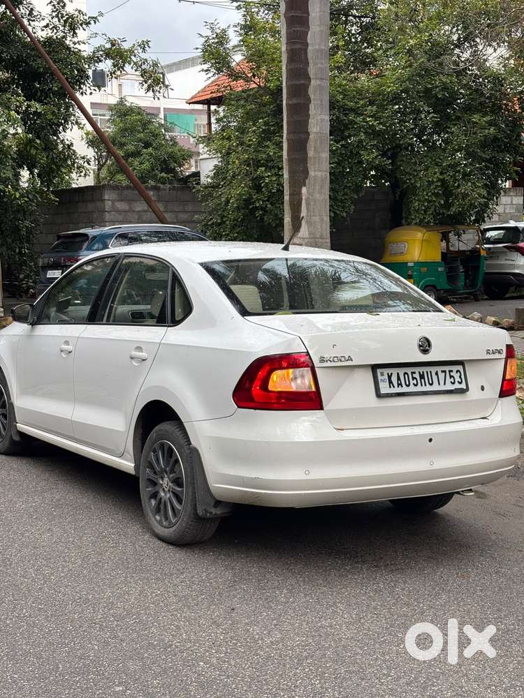 Skoda Rapid 1.5 Tdi At Style Plus, 2016, Diesel