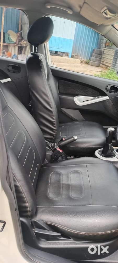 Ford Figo 1.2 Duratec Petrol Zxi, 2014, Petrol