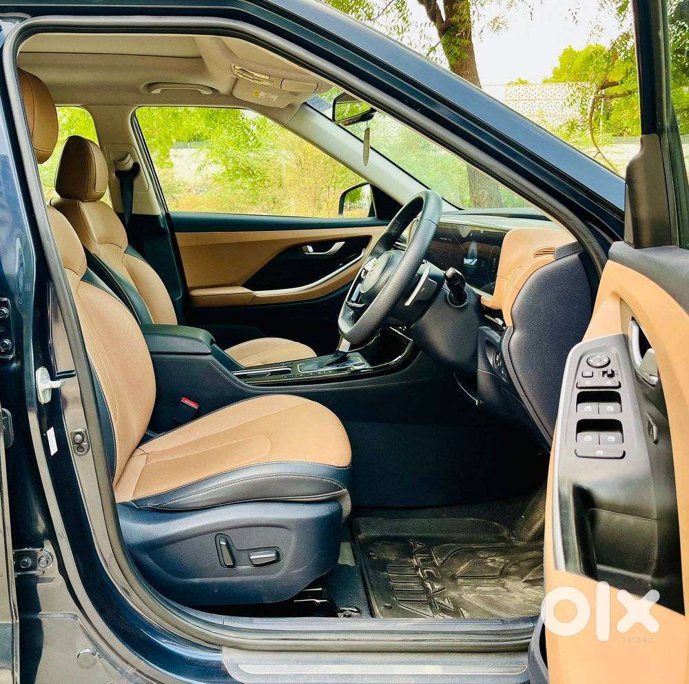 Hyundai Alcazar Signature 1.5 Petrol Dct 6str, 2024, Petrol