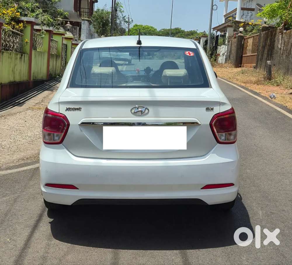 Hyundai Xcent 2016 Diesel Sx  Well Maintained Doctor Driven