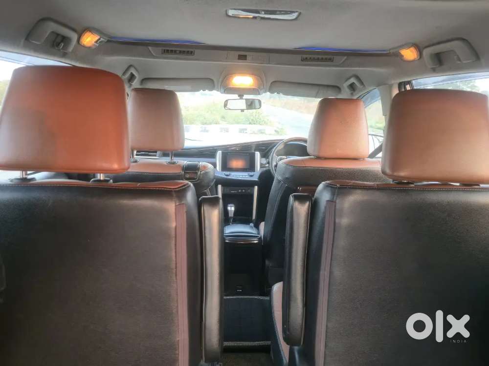 Toyota Innova Crysta 2016 2.8z Diesel Automatic Well Maintained