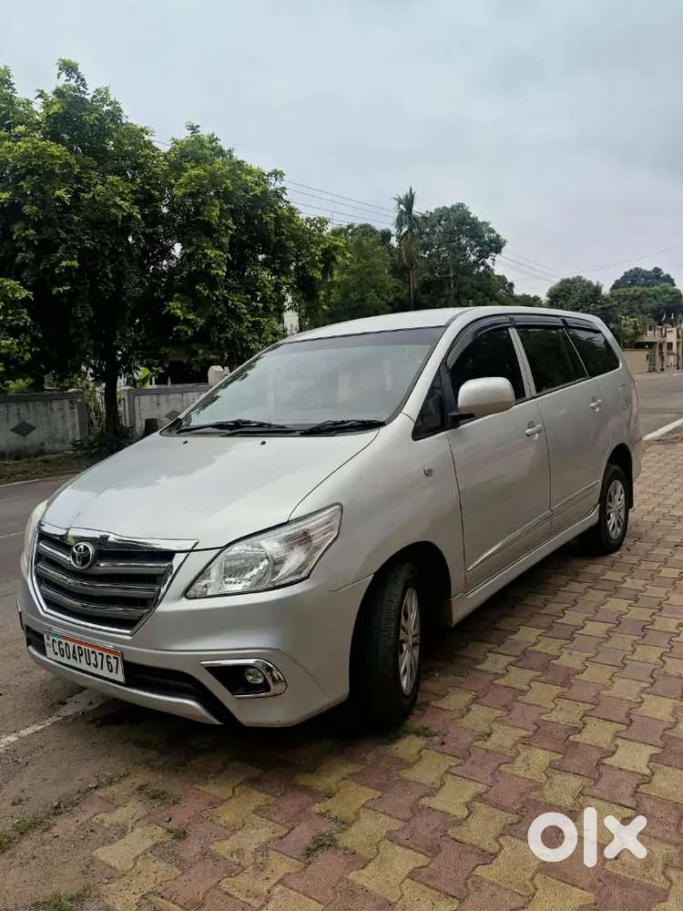 Toyota Innova Diesel 2014