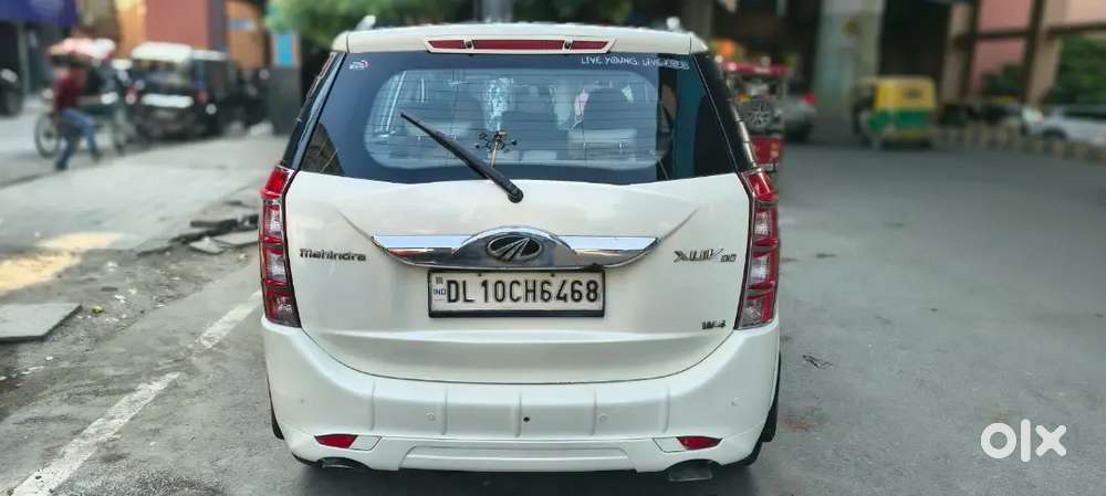 Mahindra Xuv500 2.2 W4 2017
