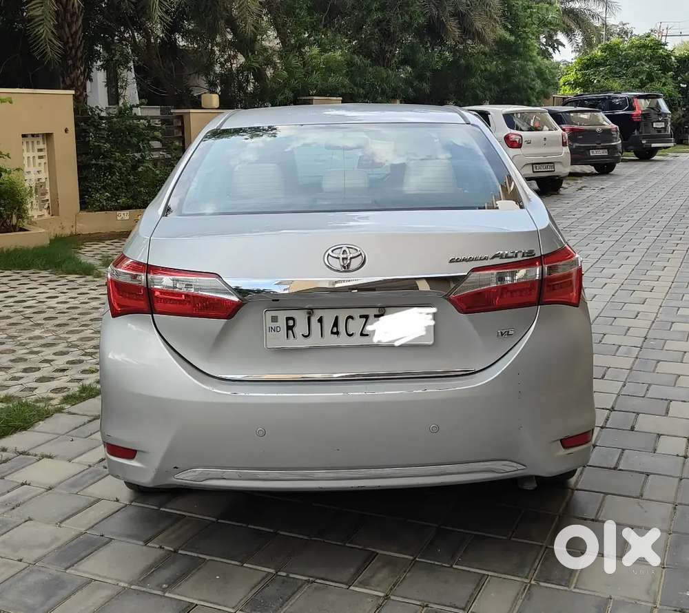 Toyota Corolla Altis 2014 Vl-at - Automatic Petrol