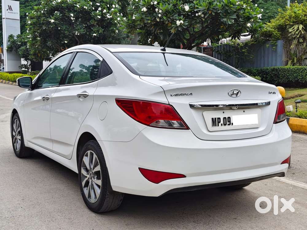 Hyundai Verna Fluidic 1.6 Crdi Sx Opt, 2016, Diesel