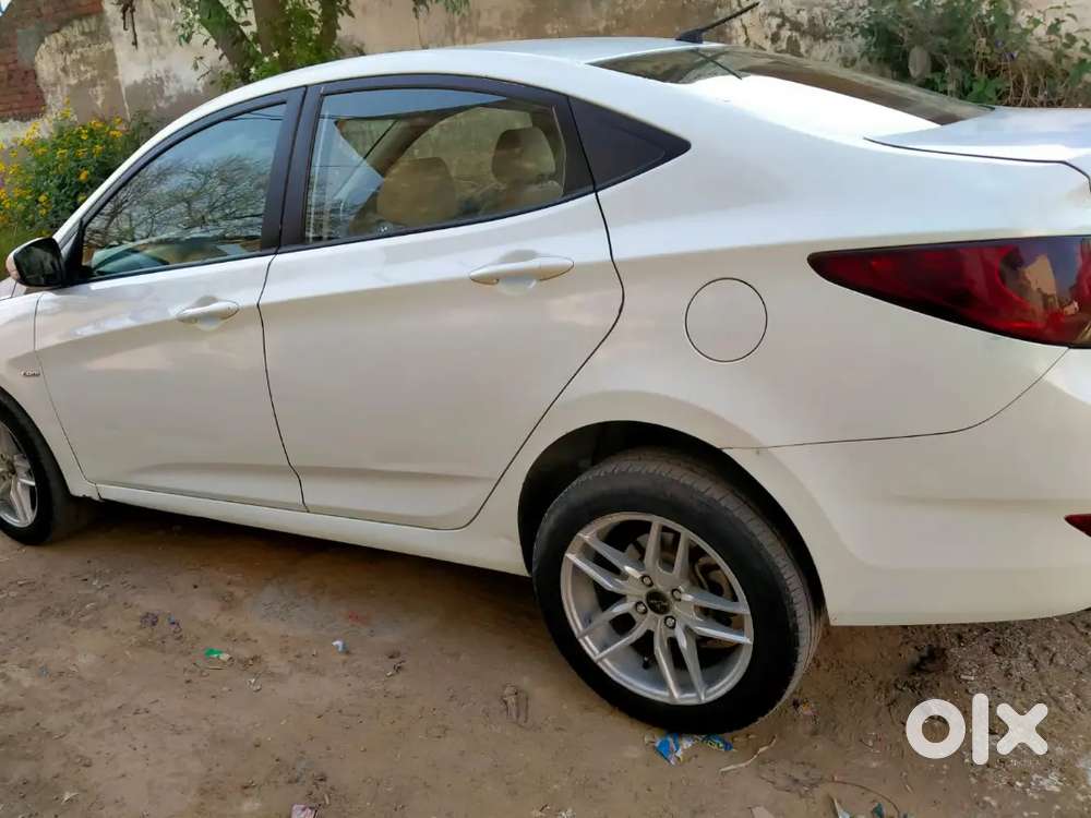 Hyundai Verna 1.5 Crdi 2013