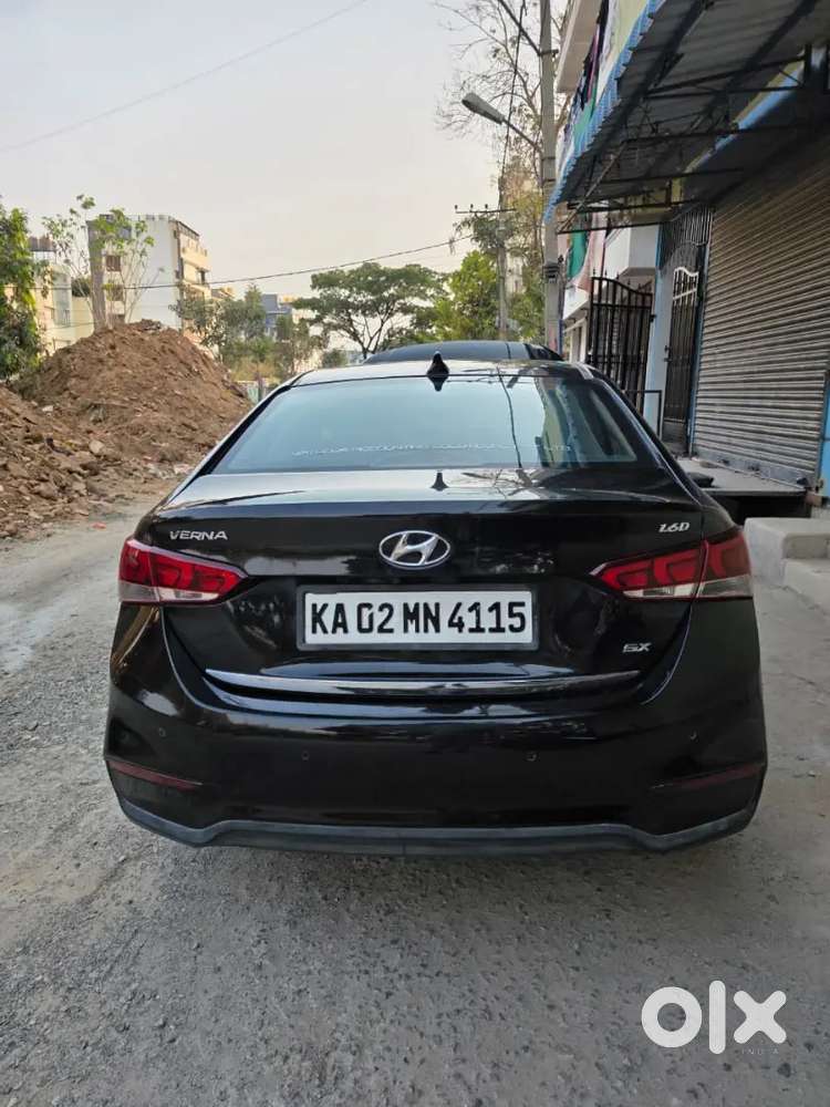 Hyundai Varna 2018