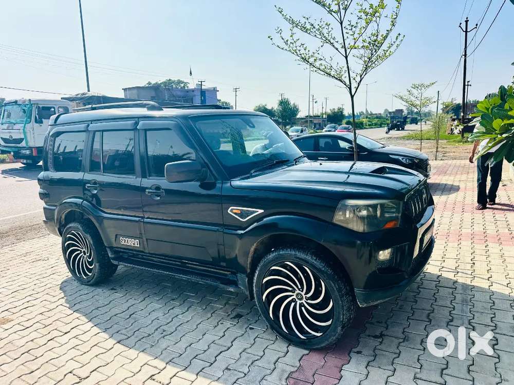 Mahindra Scorpio 2.2 2016