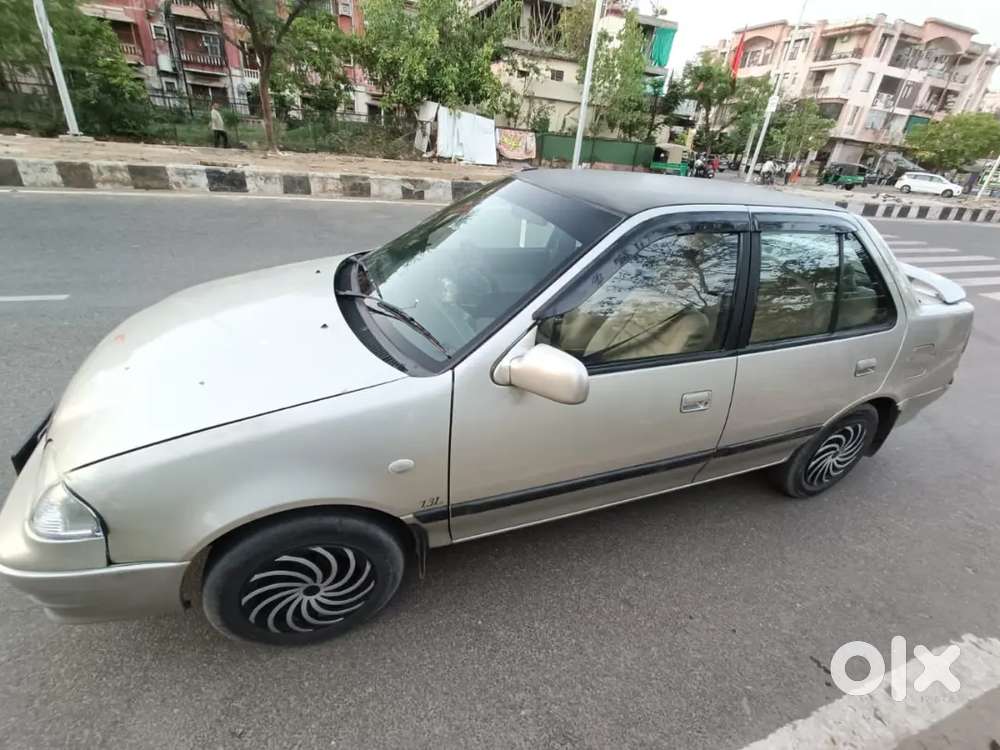 Maruti Suzuki Esteem 2005