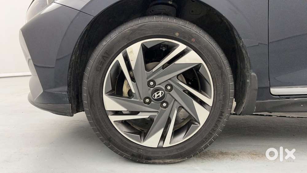 Hyundai I20 Asta (o) 1.2 Ivt, 2023, Petrol