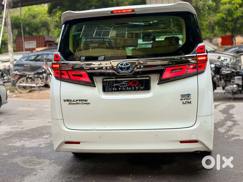 Toyota Vellfire Vip – Executive Lounge, 2021, Petrol