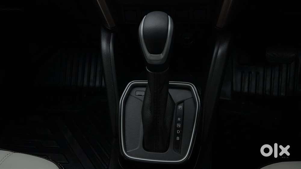 Maruti Suzuki Grand Vitara 1.5 Zeta Plus Intelligent Hybrid Ecvt, 20..