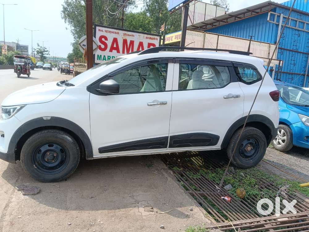 Renault Triber 1.0 Rxe, 2021, Petrol