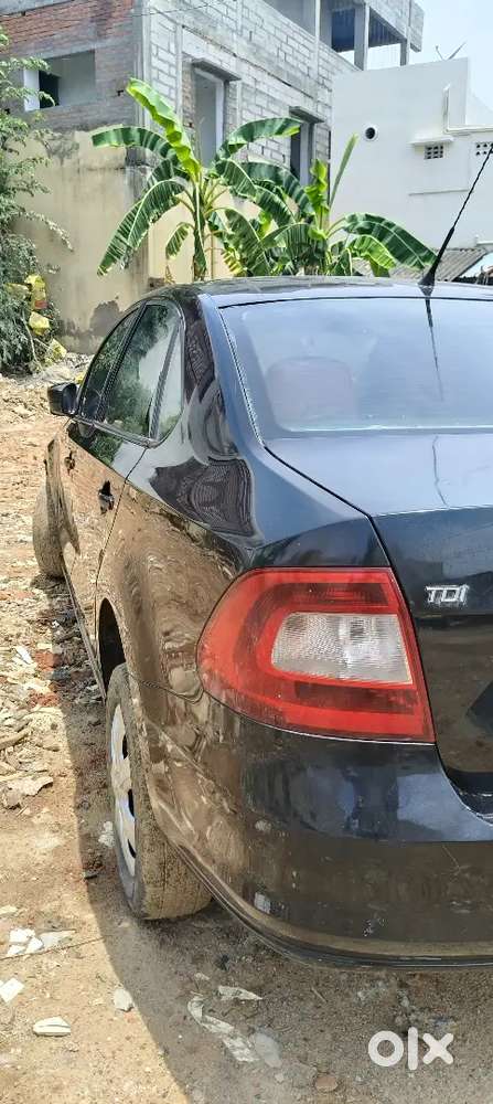 Skoda Rapid 1.0 Tsi 2012