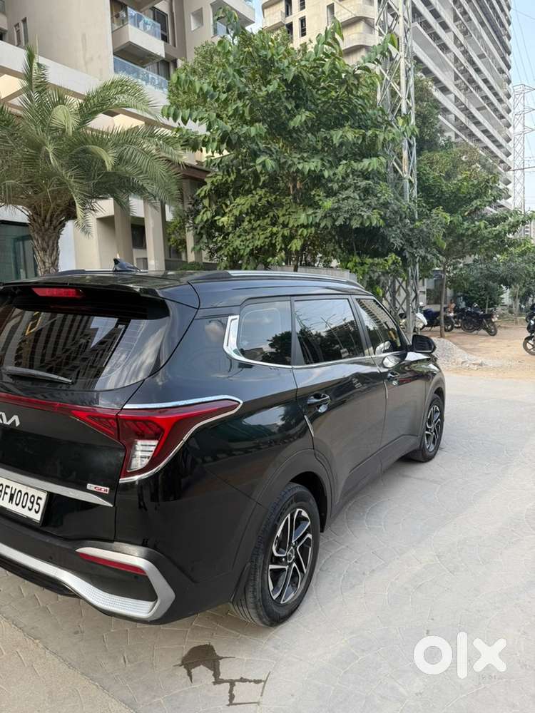 Kia Carens 2022 Drives