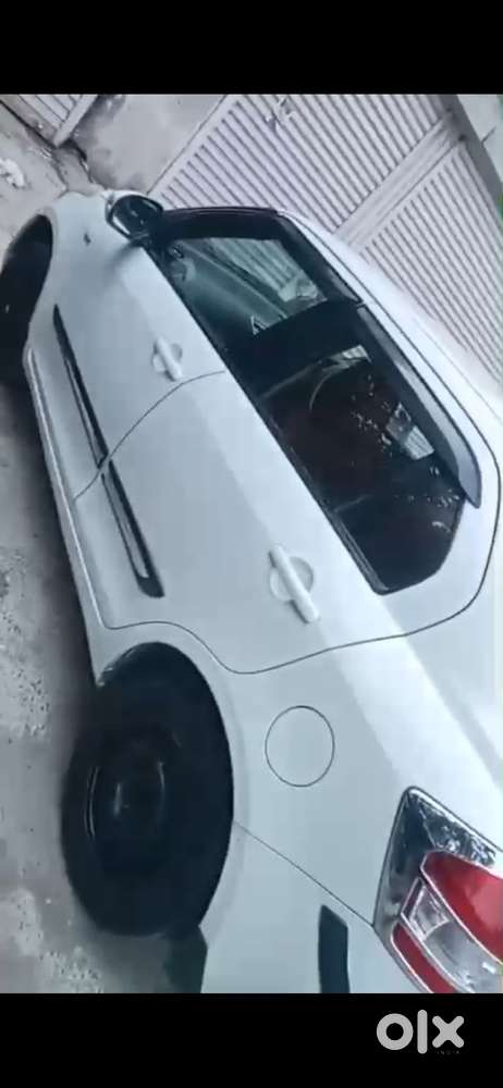 Maruti Suzuki Swift Dzire 2014