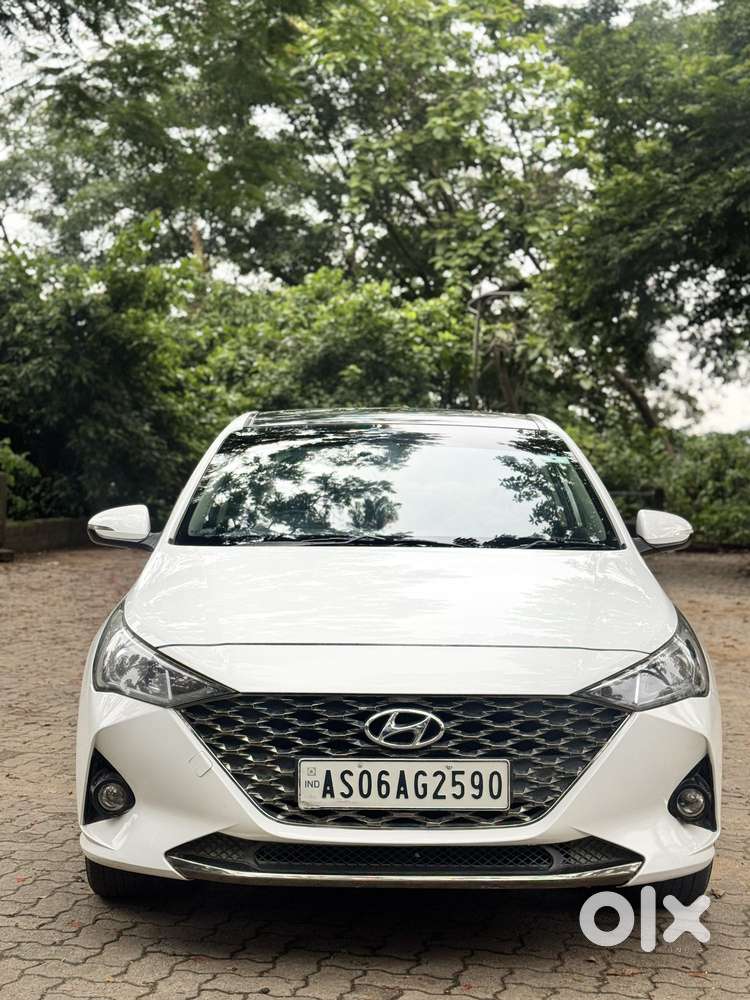 Hyundai Verna 1.5 Sx Petrol Mt, 2022, Petrol