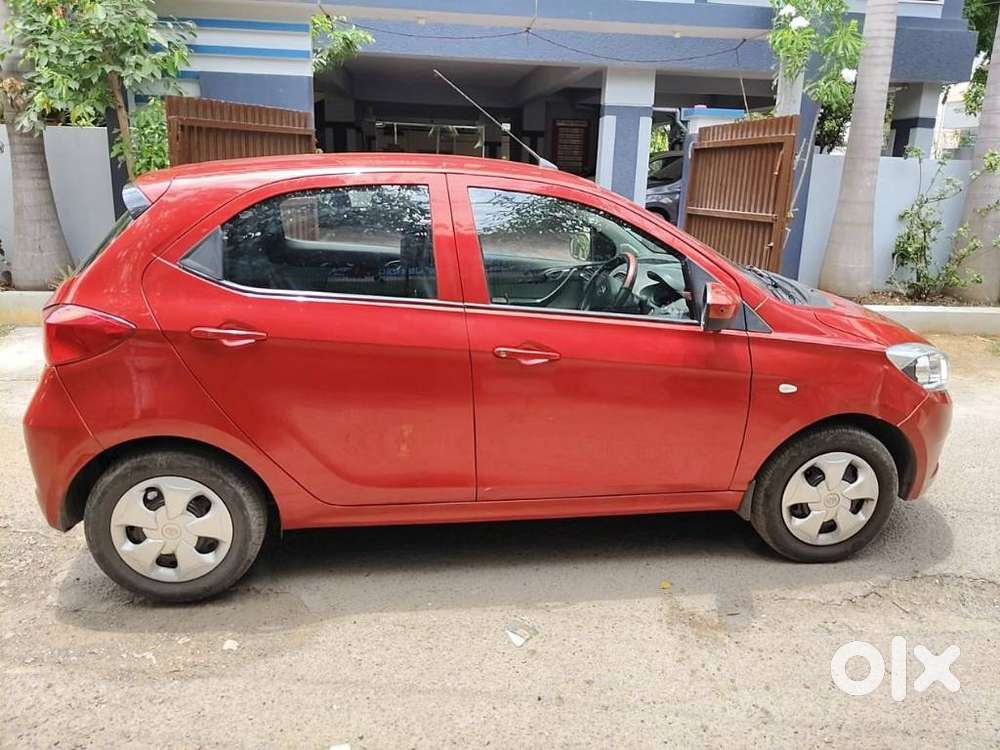 Tata Tiago 1.2 Revotron Xt, 2017, Petrol