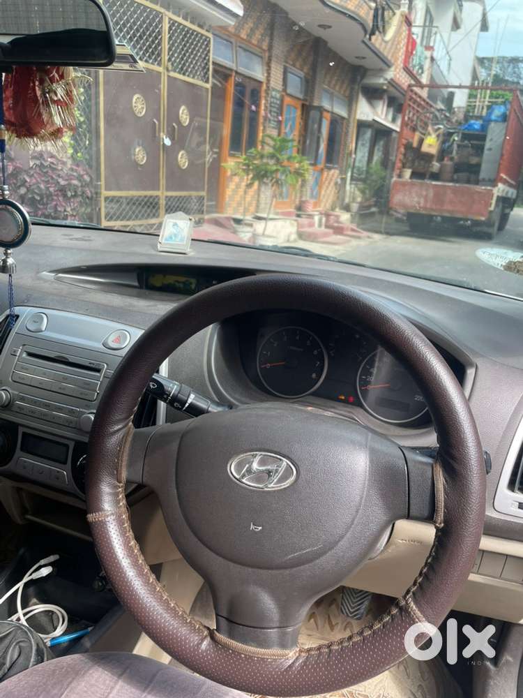Hyundai I20 Magna Petrol 2011 Model Validity Till December