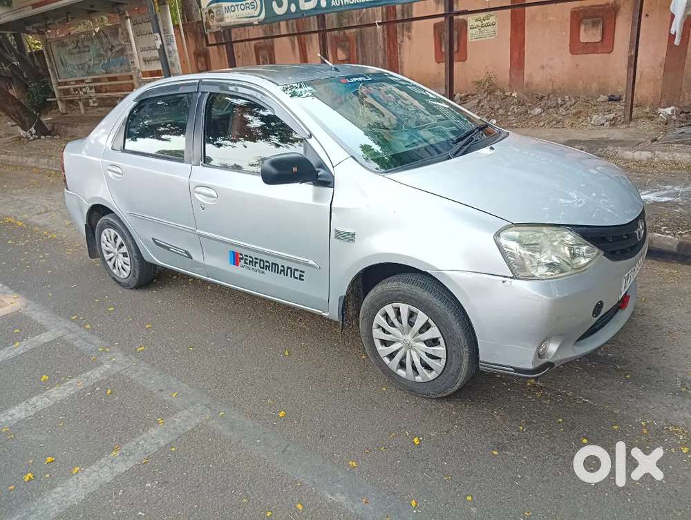 Toyota Etios 2012 Petrol 179375 Km Driven