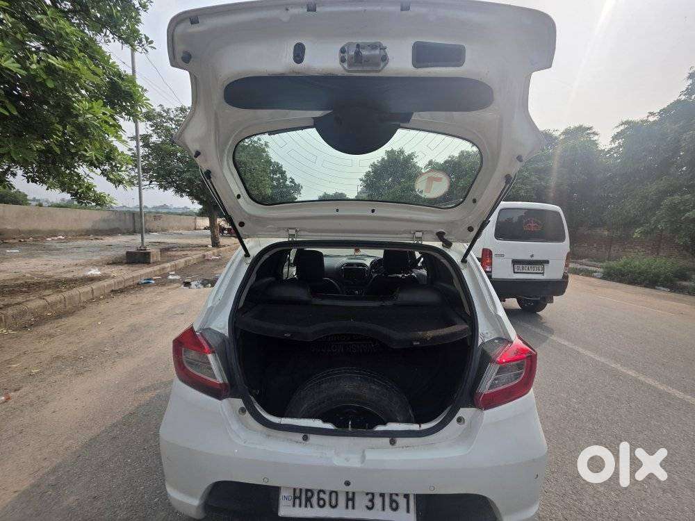 Tata Tiago 1.2 Revotron Xza, 2018, Cng & Hybrids