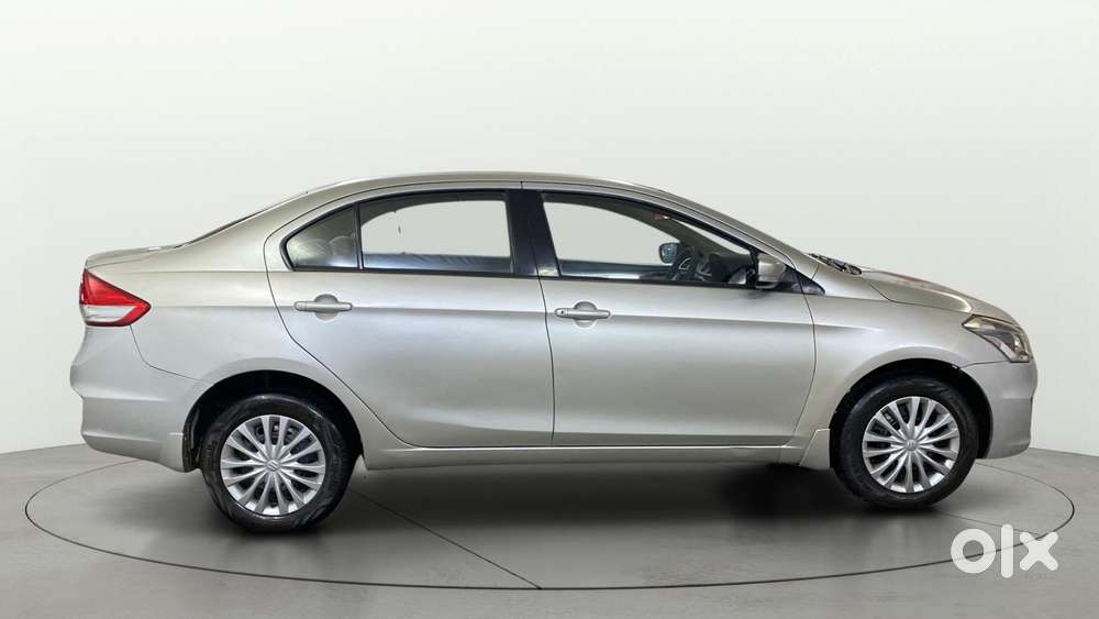 Maruti Suzuki Ciaz 2014-2017 Vxi Plus, 2016, Petrol
