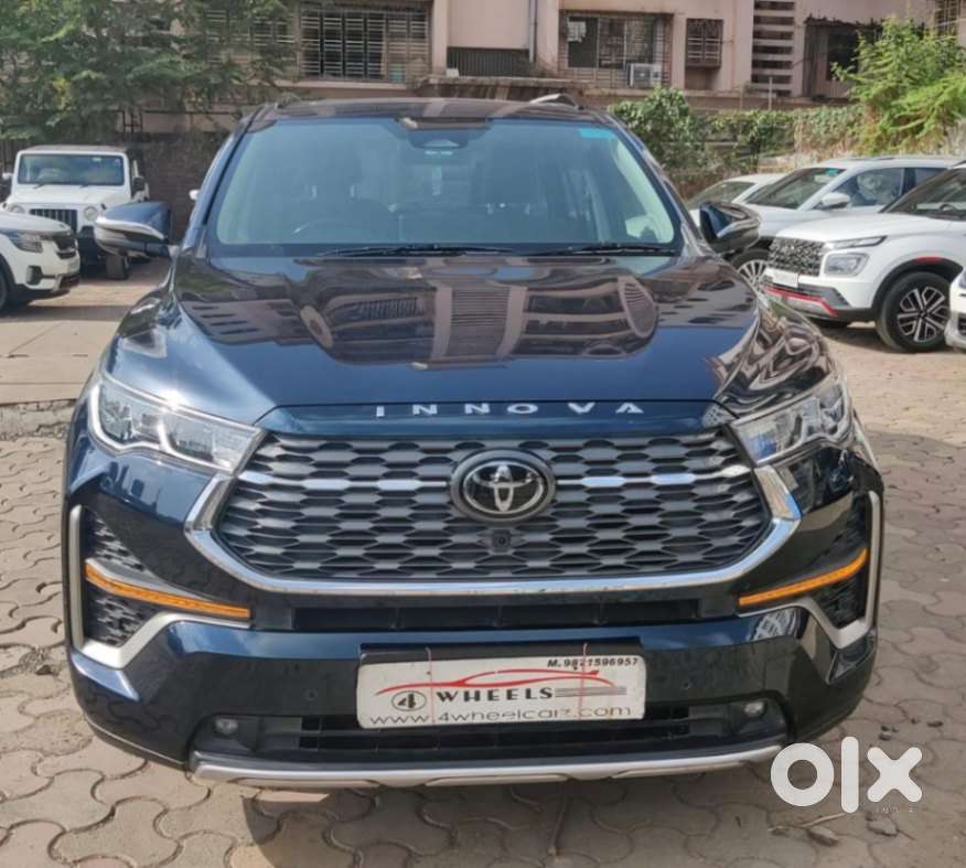 Toyota Innova Hycross 2.0 Zx (o) Hybrid 7 Str, 2024, Petrol