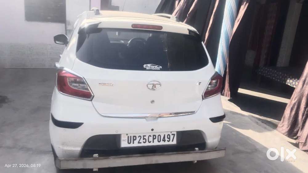 Family Car Hai
Ek Dam New Connection Hai
Gadi Me Koi Bhi Kami Nhi Hai