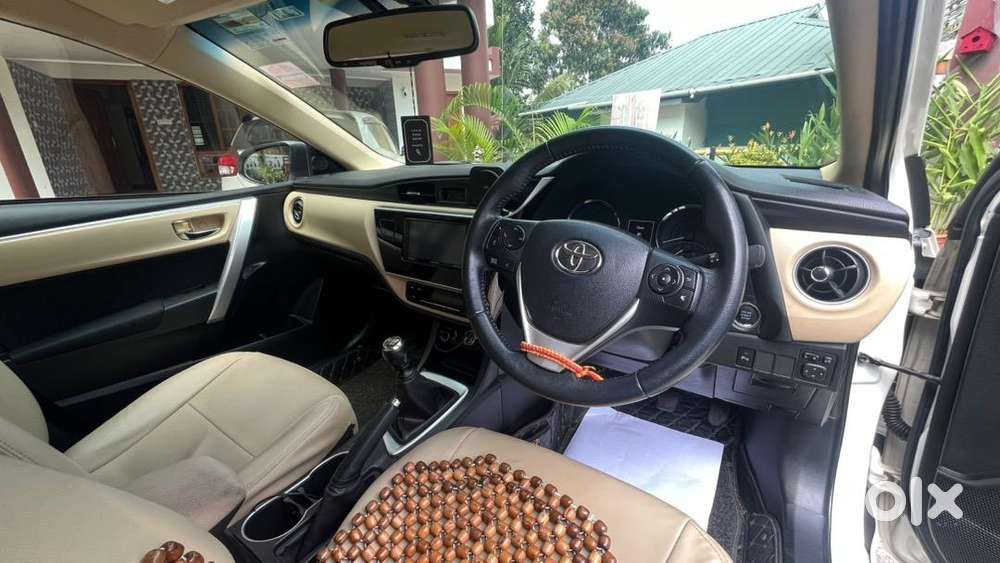 Toyota Corolla Altis 2017 Diesel Well Maintained