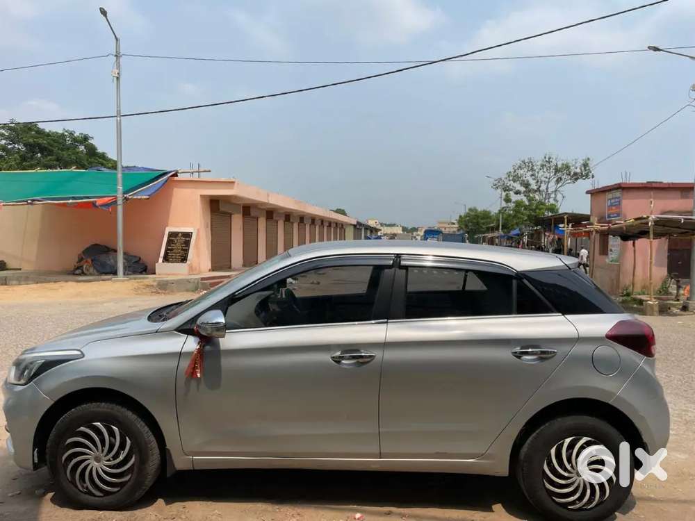 Hyundai I20 Sportz 2019 Petrol Manual Available For Sale