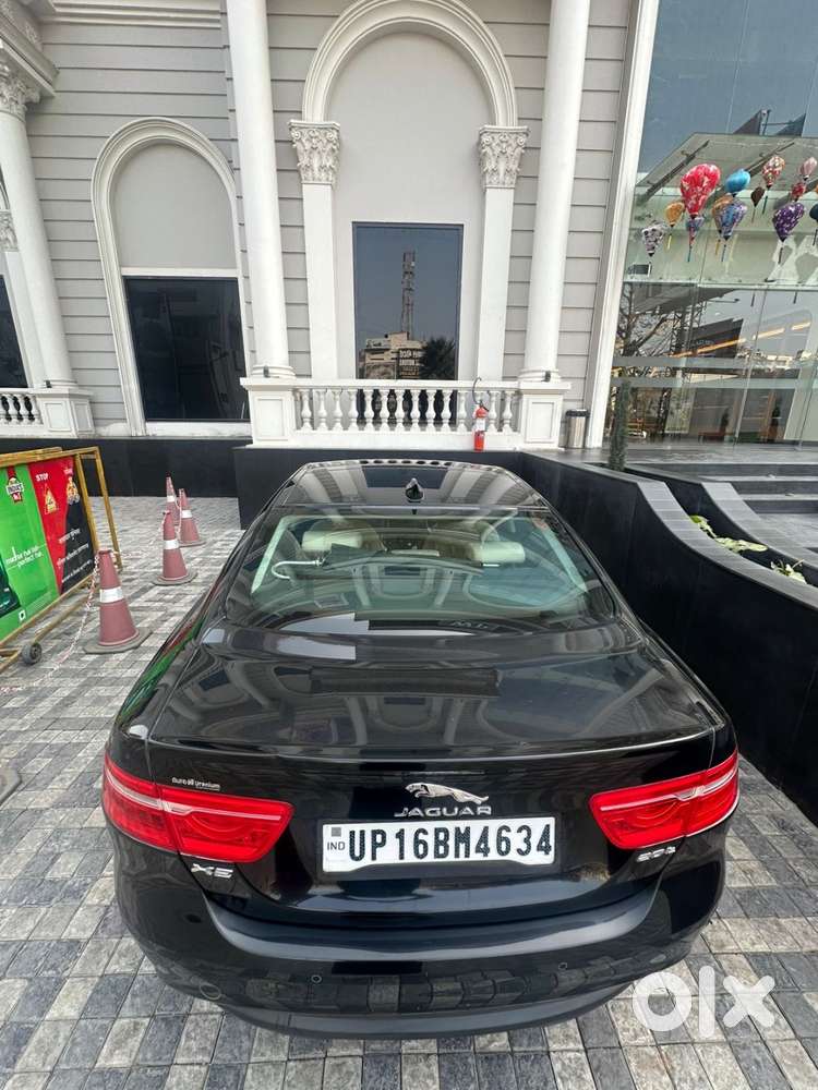 Jaguar Xe 2016 Petrol 27000 Km Driven
