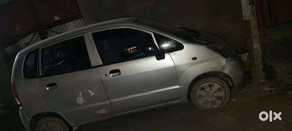 Maruti Suzuki Zen Estilo 2008
