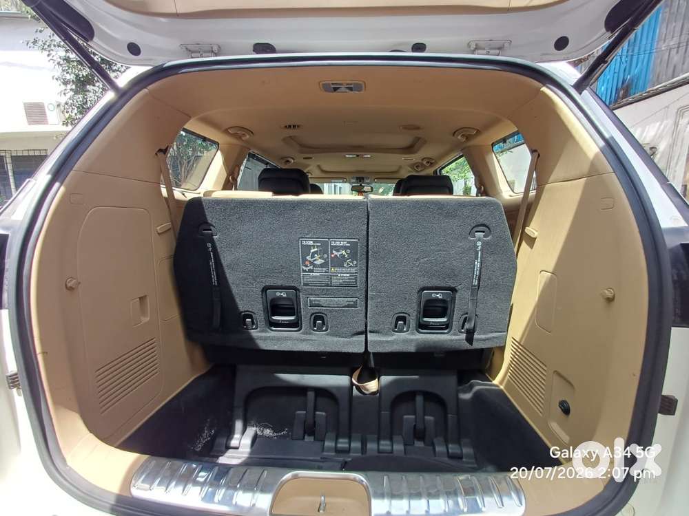 Kia Carnival Limousine, 2020