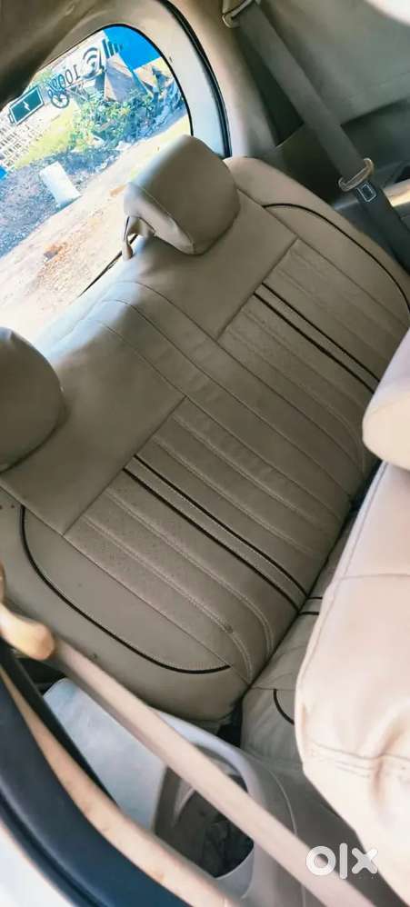 Maruti Suzuki Ertiga 2013