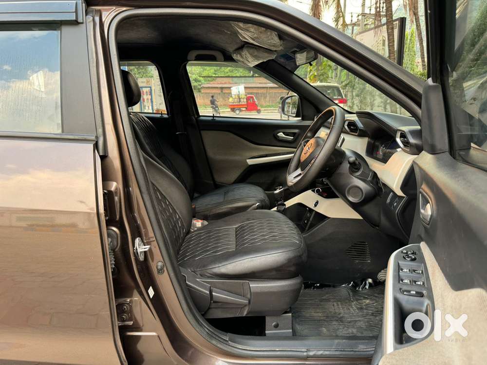 Nissan Magnite 1.0 Xv Premium Turbo, 2021, Petrol