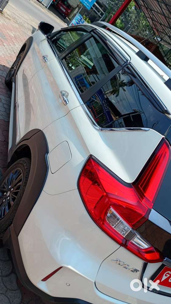 Maruti Suzuki Xl6 1.5 Alpha Mt, 2020, Petrol