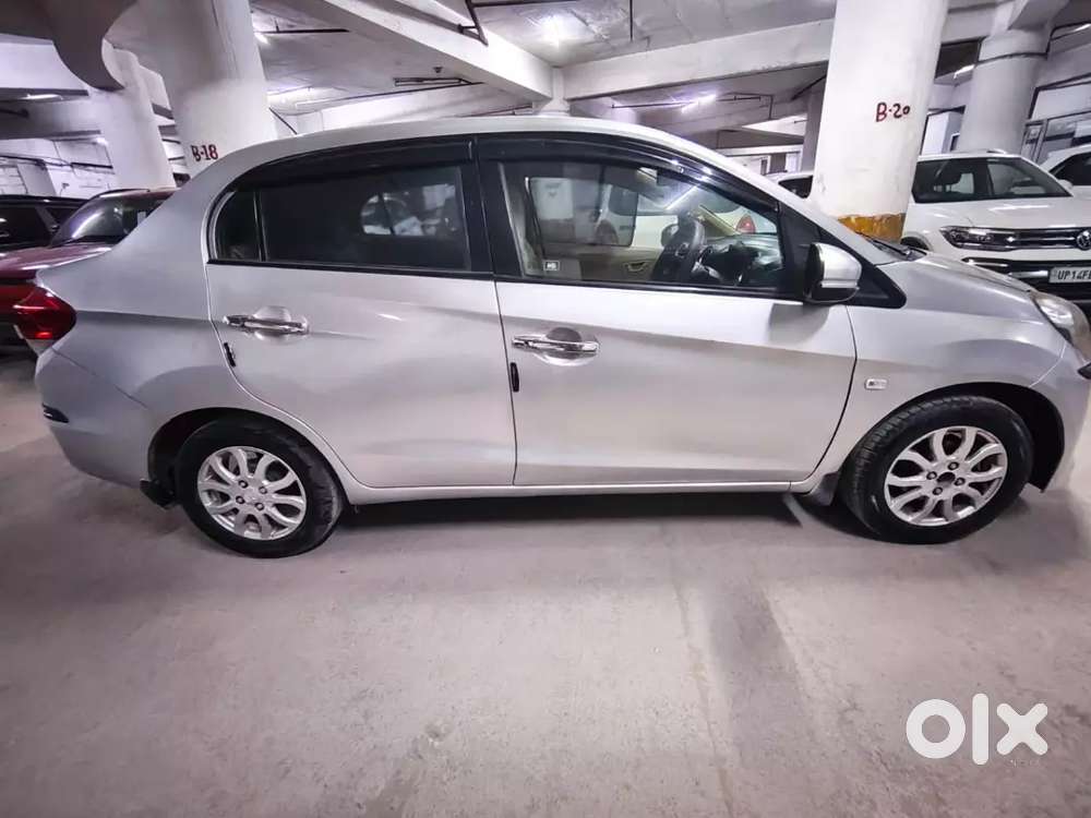 Honda Amaze 2015 Petrol 66000 Km Driven