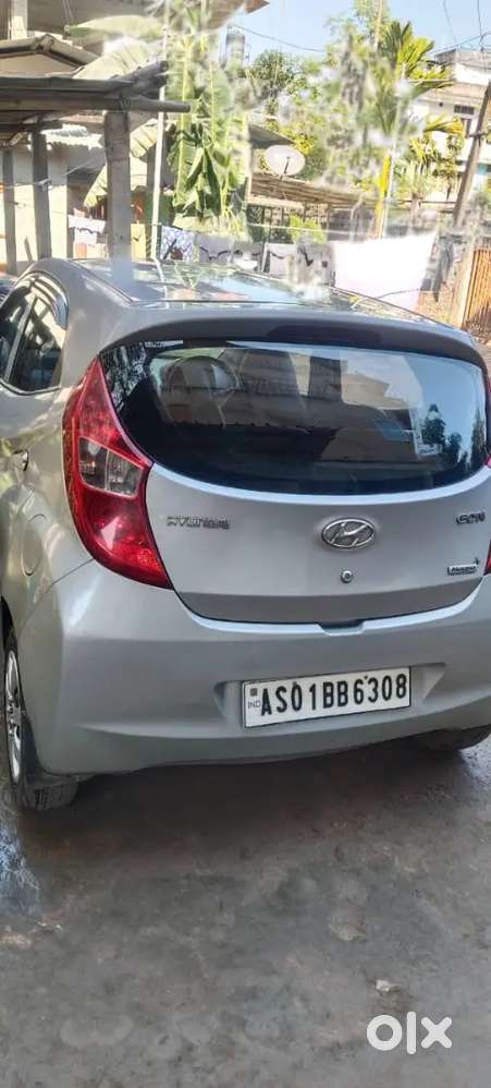 Hyundai Eon 75000 Km Driven
