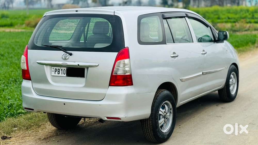 Innova 2012  Well Maintained