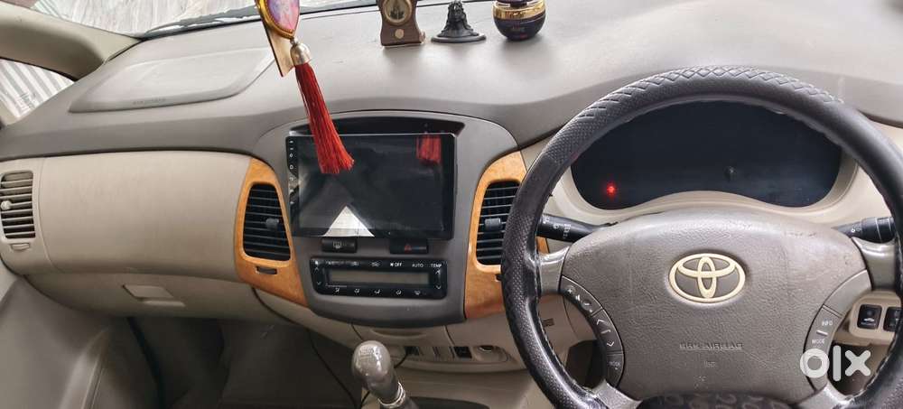 Toyota Innova 2009-2011 2.0 Vx 8 Str, 2011, Diesel