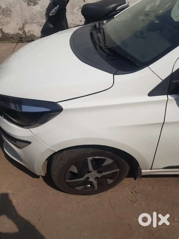 Tata Tigor 2025 Cng Amt Top Model & Hybrids 21000 Km Driven