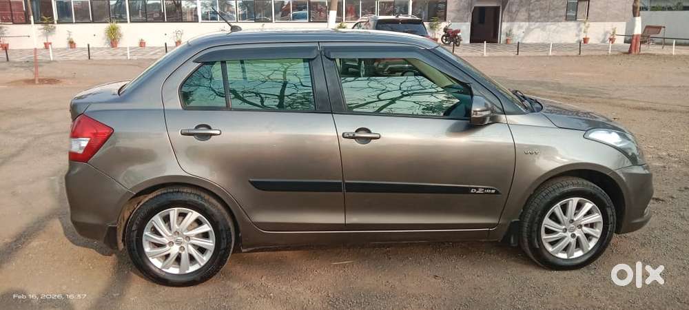 Maruti Suzuki Swift Dzire Vxi(o) Mt, 2016, Cng & Hybrids