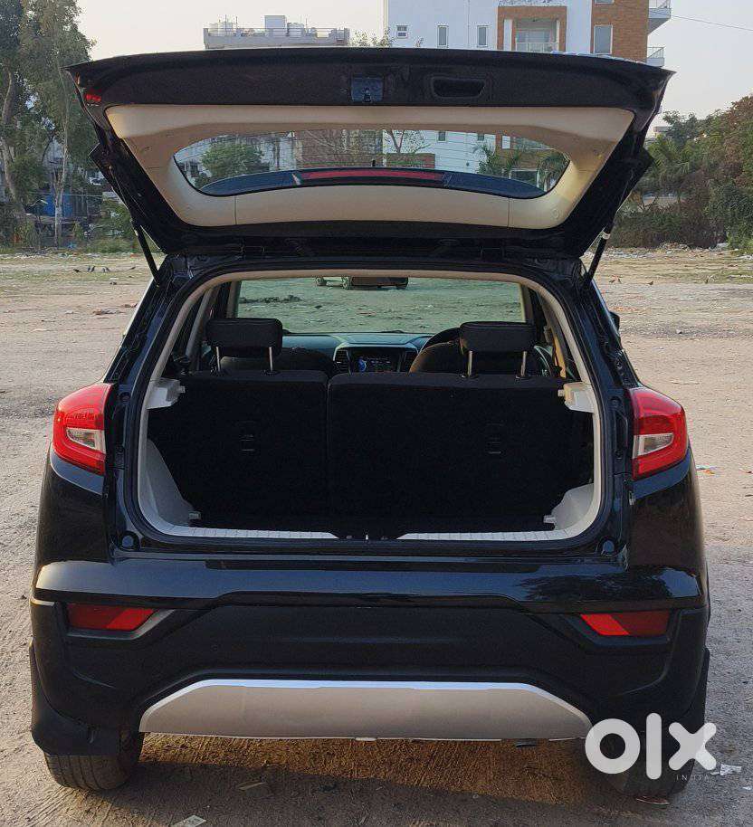 Mahindra Xuv300 W8 Option Diesel, 2022, Diesel