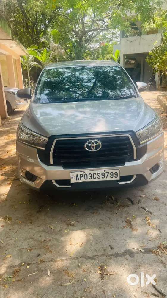 Toyota Innova Crysta 2018