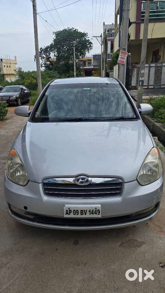 Hyundai Verna 1.6 S (o) Vtvt, 2009, Petrol