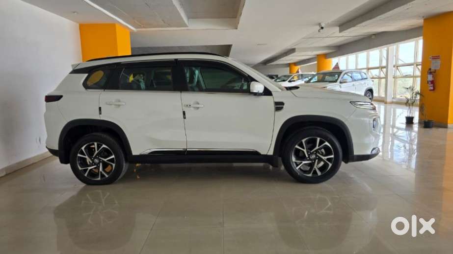 Toyota Urban Cruiser Hyryder 1.5 V Neo Drive Awd, 2023, Petrol