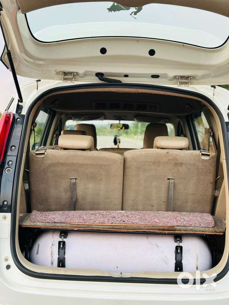 Maruti Suzuki Ertiga Vxi (o) Cng, 2022, Cng & Hybrids