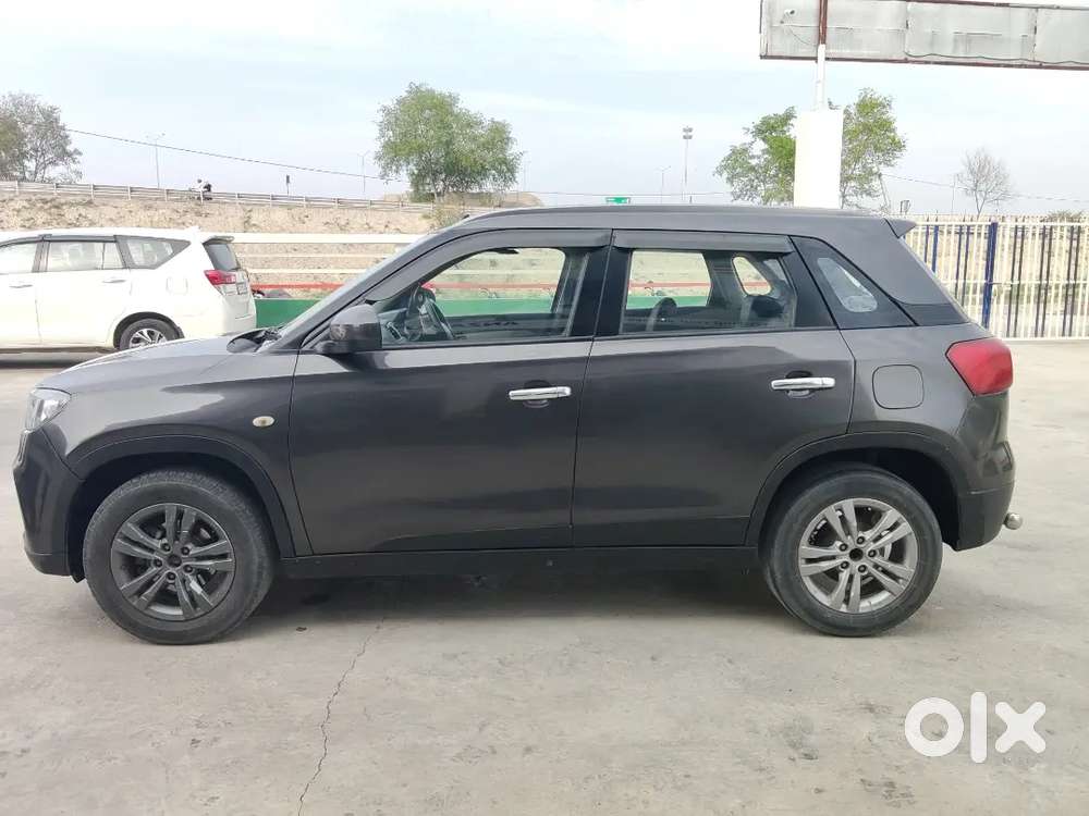 Maruti Suzuki Brezza 2016 Diesel Well Maintained